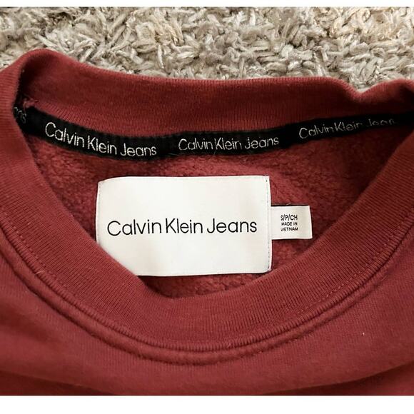 Calvin Klein Jeans Dark Red Crew Neck Pullover Womens Size S - Picture 3 of 6